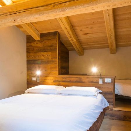 La Placette - Albergo Diffuso E Trattoria Usseaux Buitenkant foto