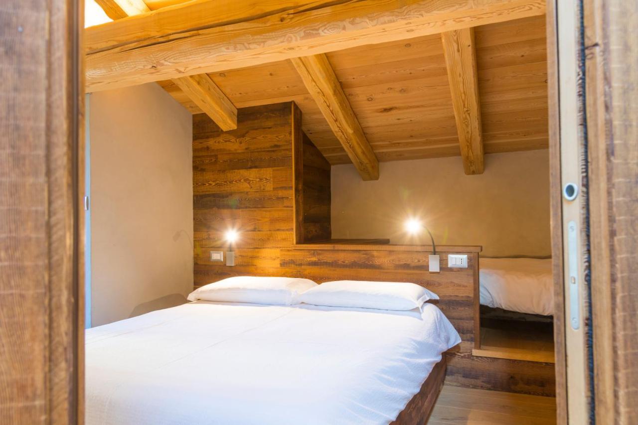 La Placette - Albergo Diffuso E Trattoria Usseaux Buitenkant foto