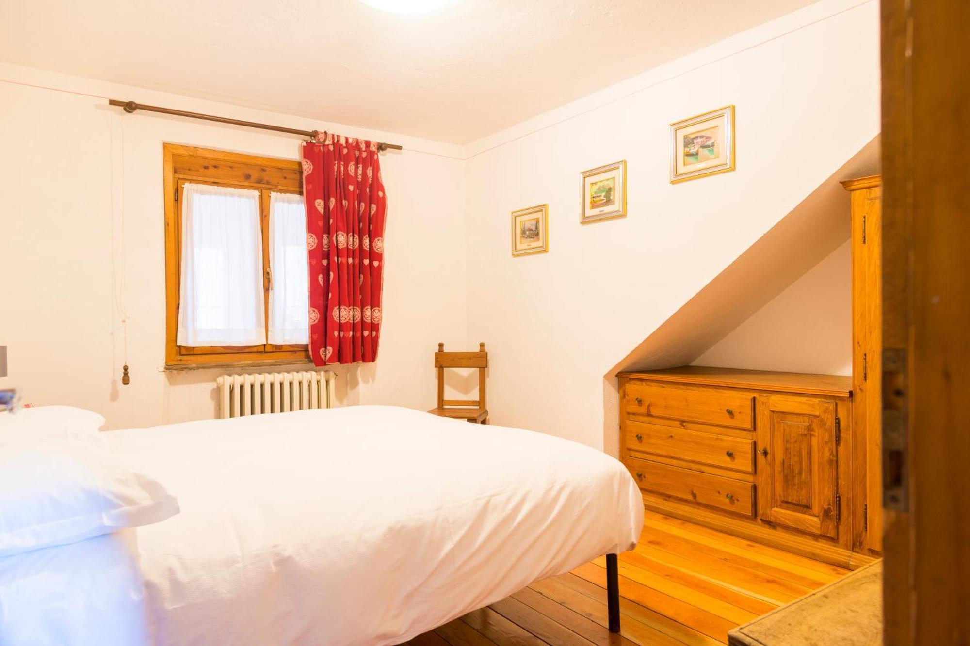 La Placette - Albergo Diffuso E Trattoria Usseaux Buitenkant foto