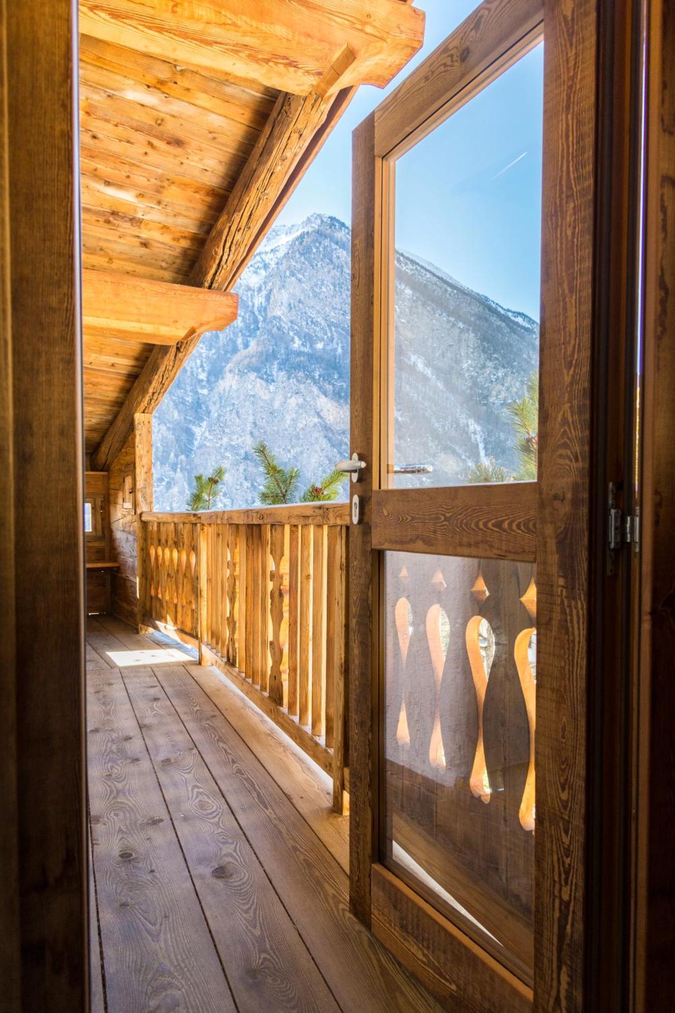 La Placette - Albergo Diffuso E Trattoria Usseaux Buitenkant foto