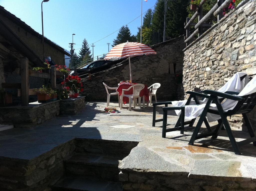 La Placette - Albergo Diffuso E Trattoria Usseaux Kamer foto