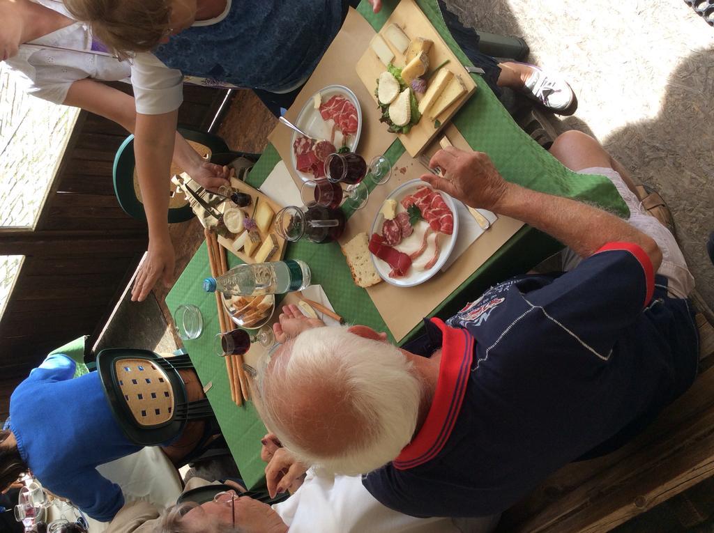 La Placette - Albergo Diffuso E Trattoria Usseaux Buitenkant foto