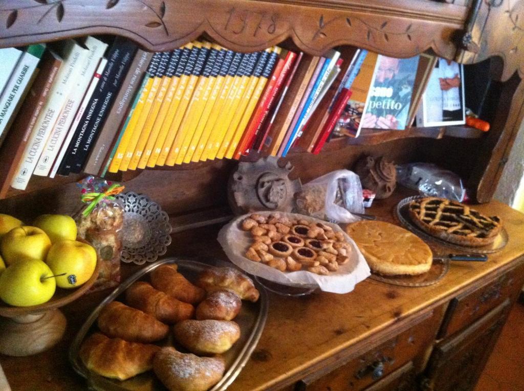 La Placette - Albergo Diffuso E Trattoria Usseaux Buitenkant foto